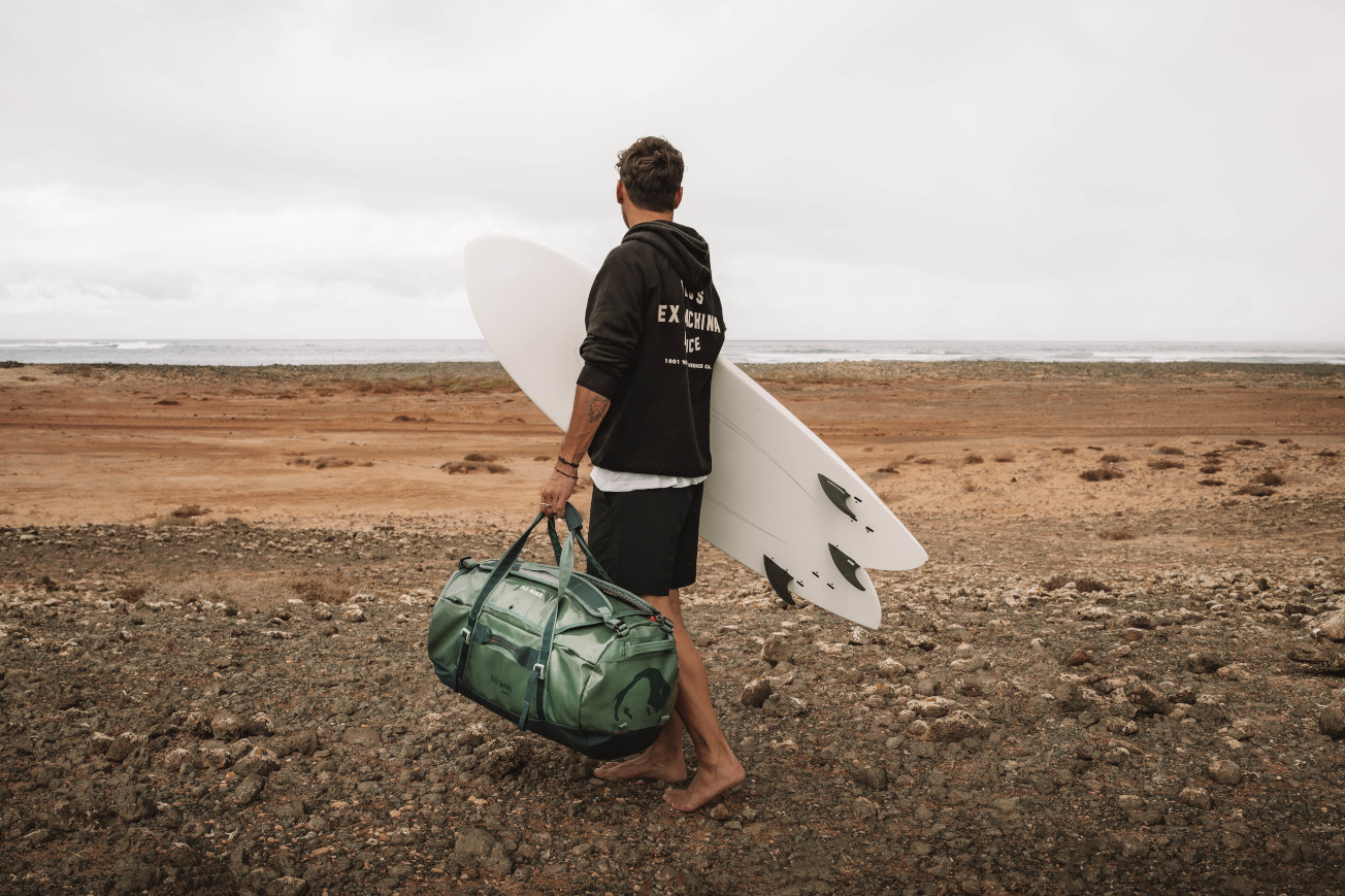 Robust und pflegeleicht - Die neue Barrel-Reisetaschenserie von Tatonka