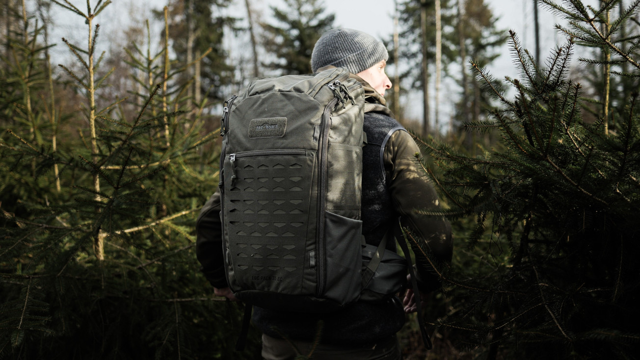 Bushcraft-Rucksack EDC Pack 30 BC mit Zubehörtaschen