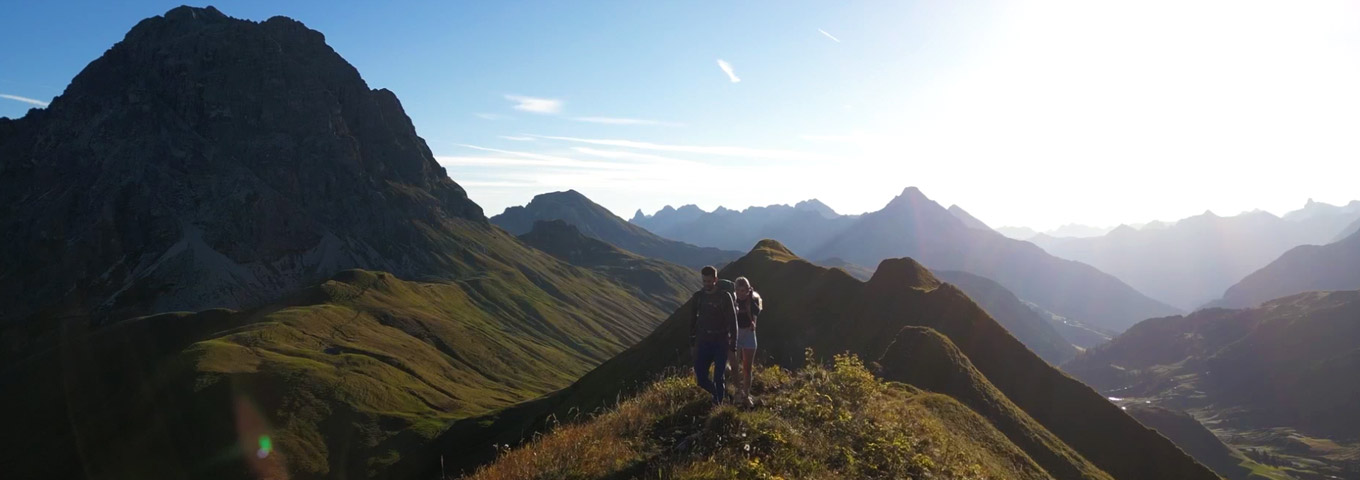 Wanderrucksäcke von Tatonka: Deine treuen Begleiter auf Wanderungen und Hüttentouren